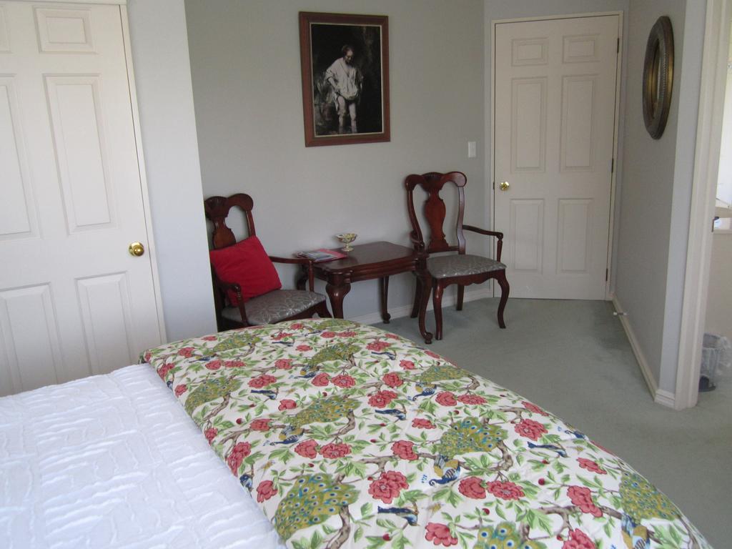 Be My Guest Bed & Breakfast Ню Плимут Стая снимка