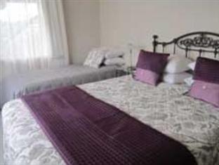 Be My Guest Bed & Breakfast Ню Плимут Екстериор снимка